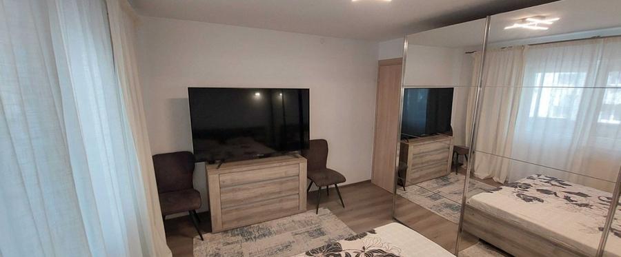 Bd. Unirii - Apartament 3 camere, lux, 2 bai/parcare/Centrala proprie - 7