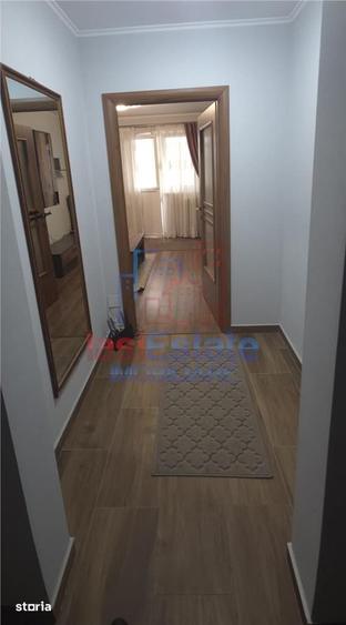 Apartament cu 2 camere nedecomandat, mobilat în Podu Roș