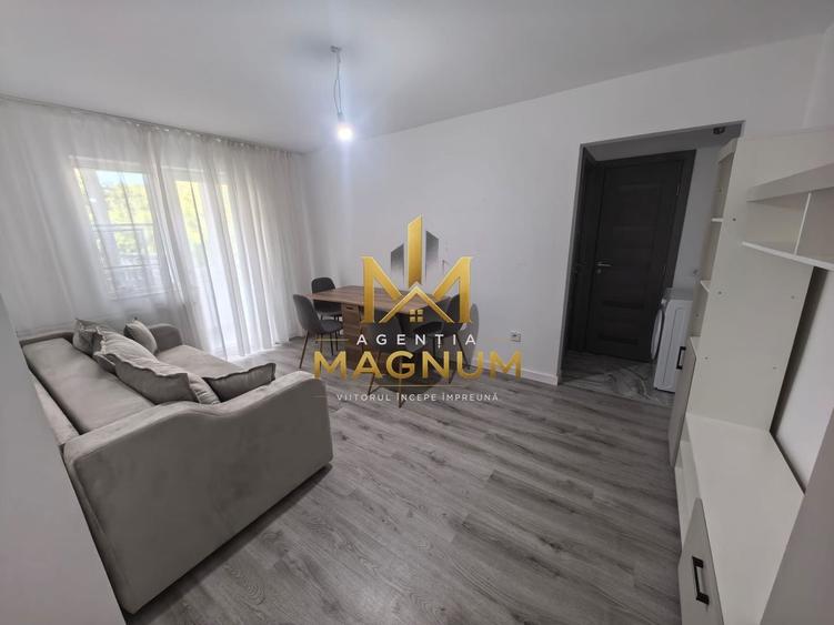 Apartament cu 3 camere semidecomandat, mobilat în Săsar