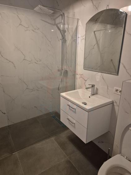 Apartament cu 2 camere decomandat, mobilat în Gării