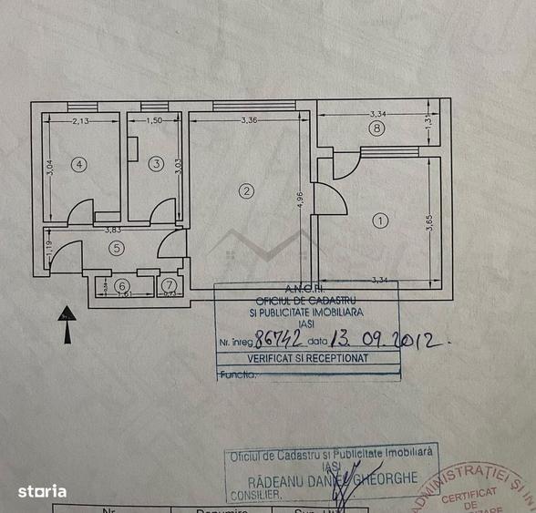 Apartament cu 2 camere semidecomandat în Podu Roș