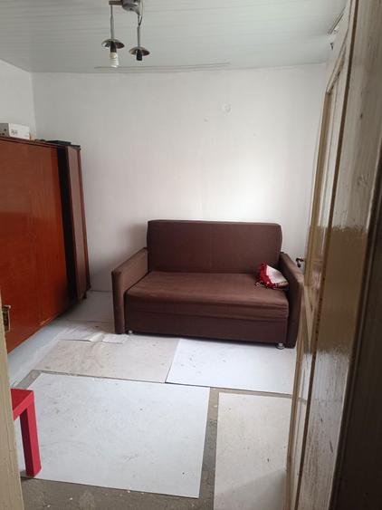 Casă cu 2 camere cu Teren 500 Mp în Bucu