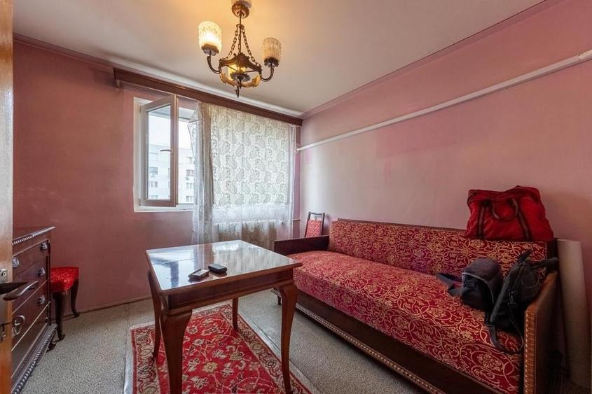 Apartament cu 3 camere în Colentina