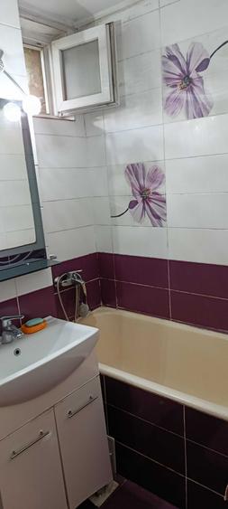 Apartament cu 2 camere decomandat în Torontalului