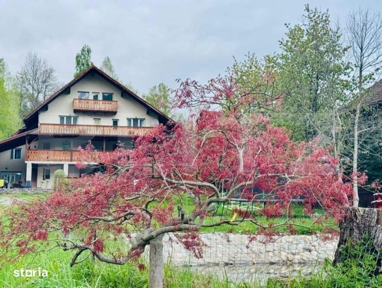 Casă cu 4 camere în Predeluț