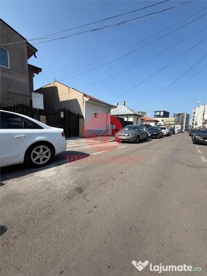 Casă cu 3 camere cu Teren 107 Mp în Delfinariu