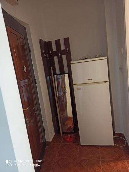 Garsonieră decomandată în Iara