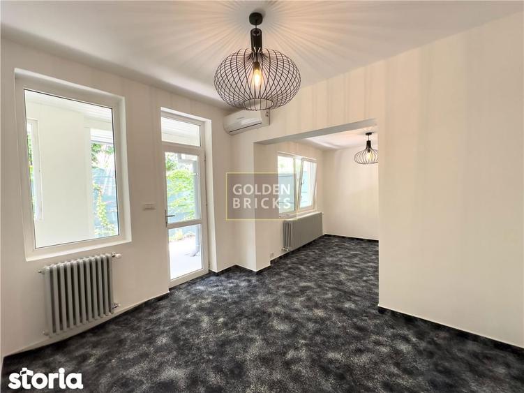 Casă cu 5 camere cu Teren 350 Mp în Unirii