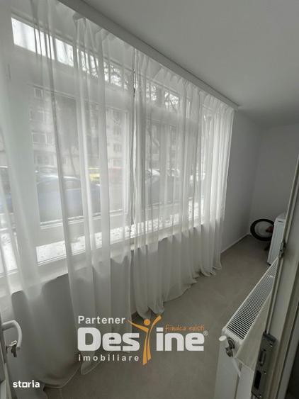 Apartament cu 2 camere semidecomandat în Podu Roș