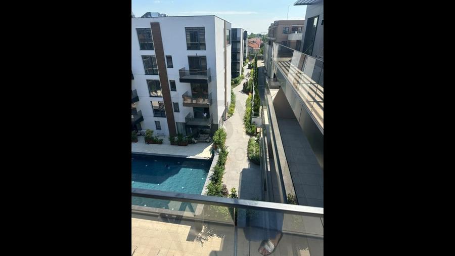 Apartament cu 3 camere decomandat în Iancu Nicolae