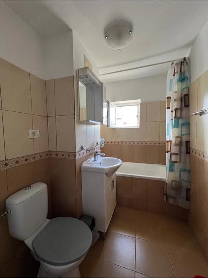 Apartament cu 2 camere decomandat în Călărași