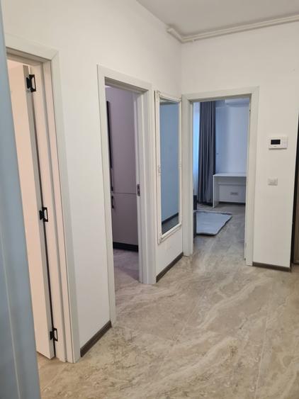 Apartament cu 2 camere decomandat în Parcul Carol