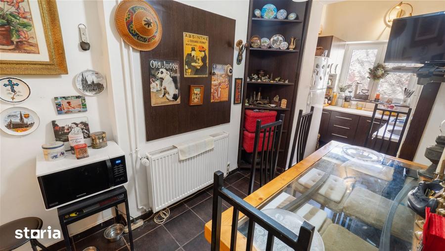 Apartament cu 3 camere în Centrul Civic