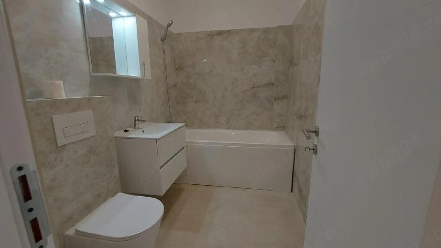 Apartament cu 2 camere semidecomandat în Berceni