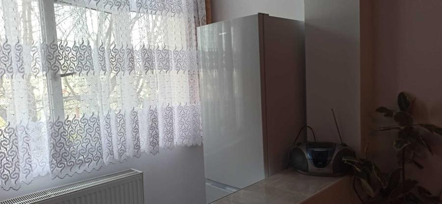 Garsonieră decomandată în 13 Decembrie