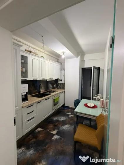 Apartament bloc nou, 71.70 mp, garaj inclus, zona Calea Seve - 15