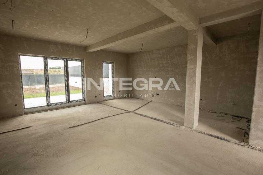 Casă individuală cu 6 camere cu Canalizare în Chinteni