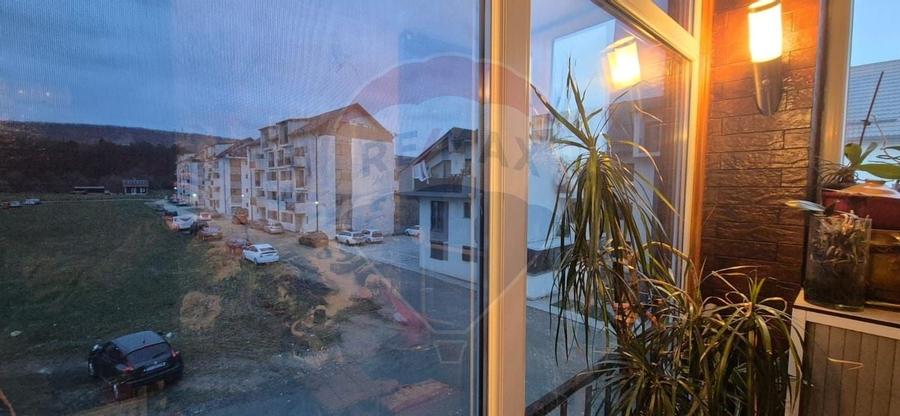 Apartament renovat recent cu 3 camere - 10