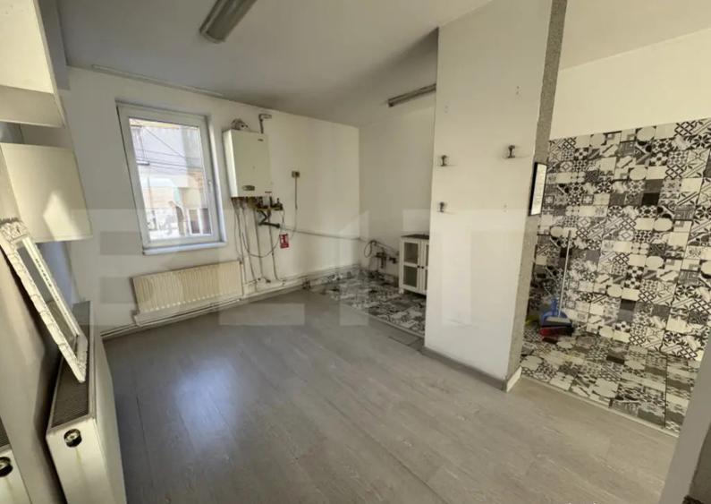 Apartament 3 camere, 65 mp, zona Ultracentral - 2