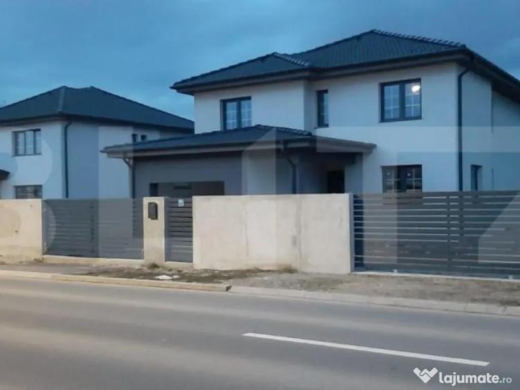 Casa de 4 camere, 300 mp, teren 850 mp, in Cihei - 3