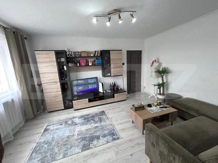 Apartament cu 2 camere, 42 mp, Craiovita Noua - 5