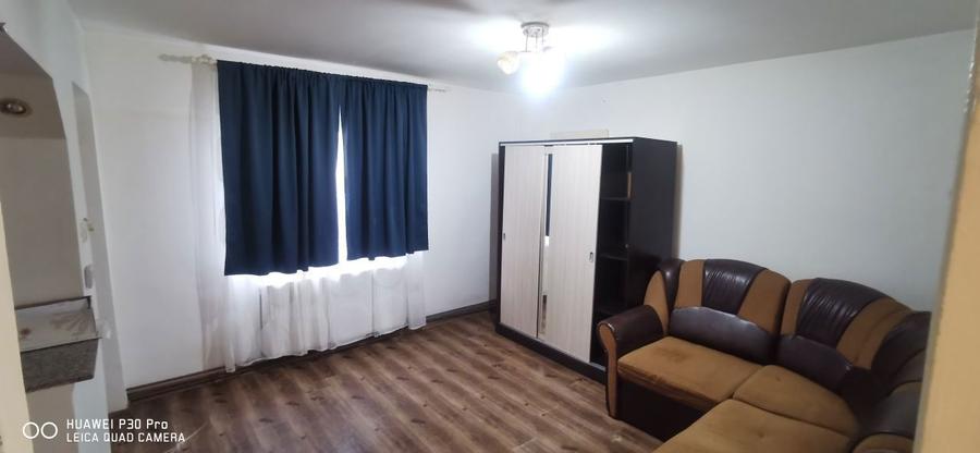 Garsoniera de vanzare in zona pod - 1