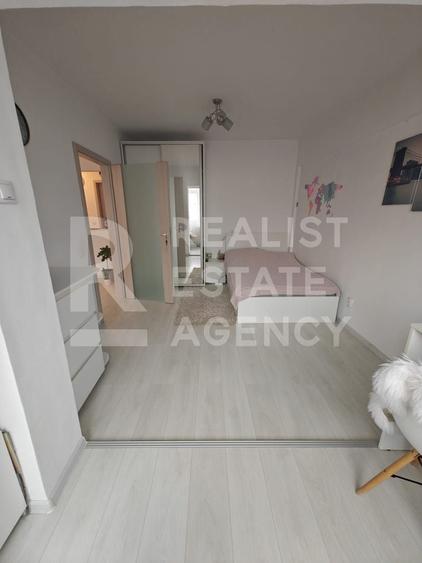 Apartament 4 camere de vânzare - Calea București, Brașov - 4