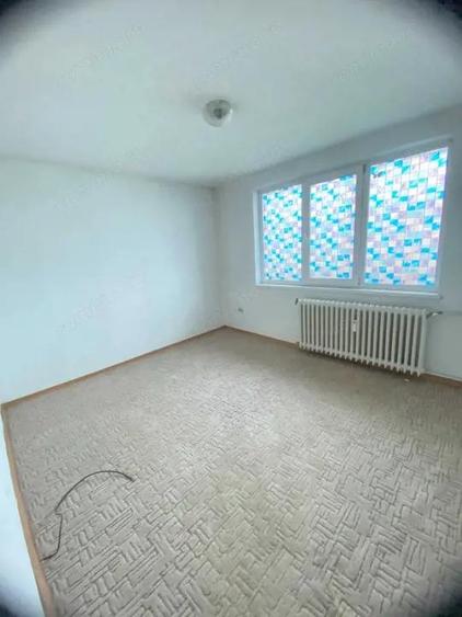 ORIZONT - Cornisa, Apartament 2 cam DECOMANDAT, etaj 5 + Balcon - 1