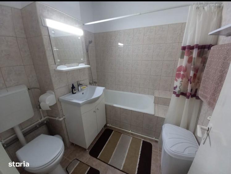 Dacia-bd.Tomis-Apart 2 cam dec mob utilat centrala gaz pre? 400 euro - 5