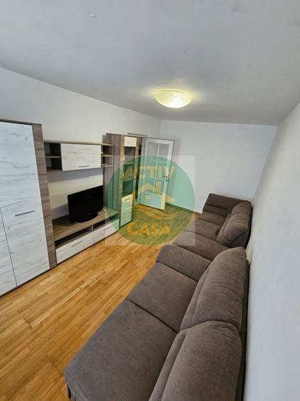 Apartament cu 2 camere decomandat în Est