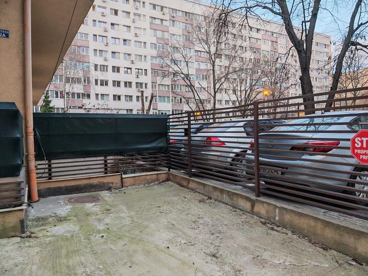 Inchiriez garsoniera langa metrou Lujerului - 2