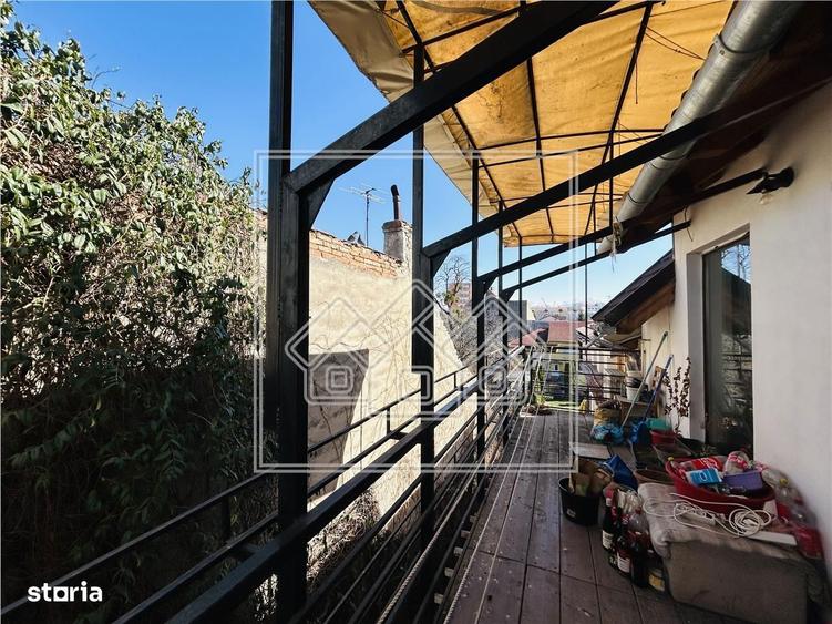 Apartament cu 4 camere, 2 bai, terasa - B-dul Victoriei - 8