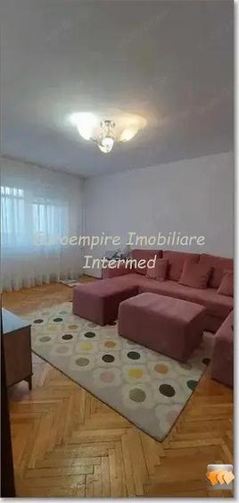De vanzare apartament cu 3 camere, zona ICIL - 2