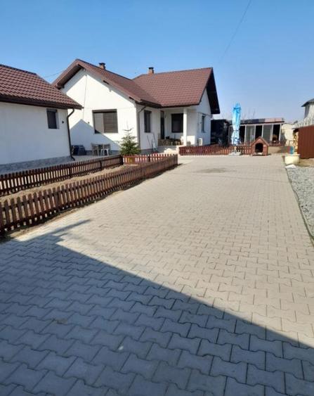 Vila P M constructie 2020, pretabila doua famiili, teren 620 - 1