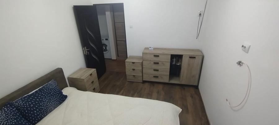 Apartamet cu 3 camere de inchiriat, etajul 2, zona CFR - 6