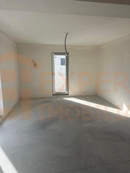 Apartament 2 camere de vanzare, Tomis Plus-Constanta - 3