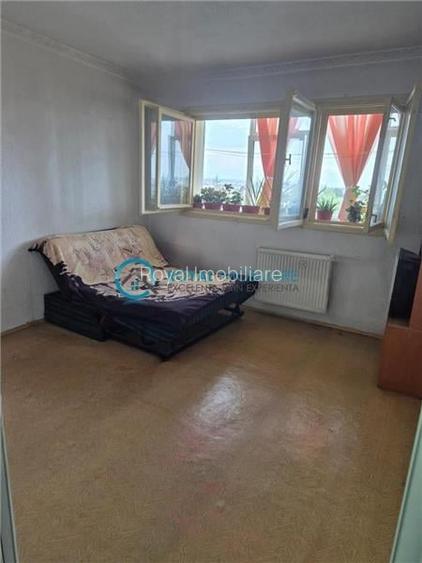 Royal Imobiliare - Vanzare apartament 2 camere zona Vest