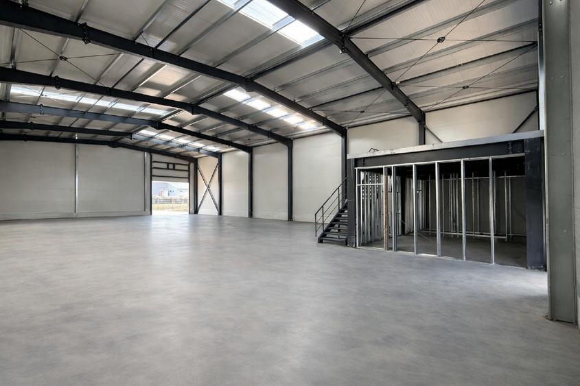 Anunt depozit / hala de vanzare – structura metalica, 540mp birou inc. - 4