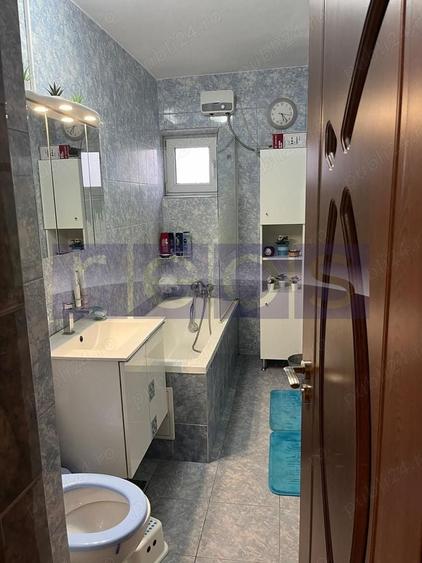 VANZARE - APARTAMENT | 3 CAMERE |  PIATA -UNIRII - 8