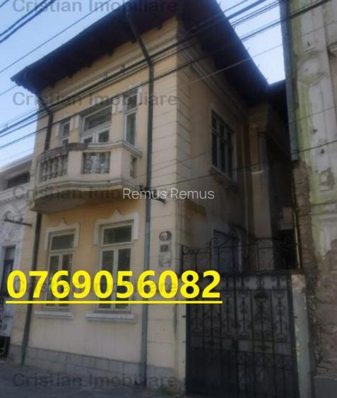 VILA D P E M, zona ULTRACENTRALA,