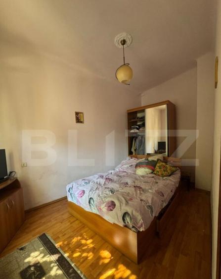 Casa de vanzare, cu 2 camere, 42 mp, zona 13 Septembrie - 4