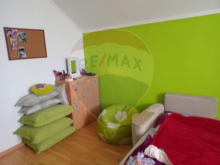 SE VINDE O SUPERBA VILA DUPLEX IN VIA CARMINA!! - 9