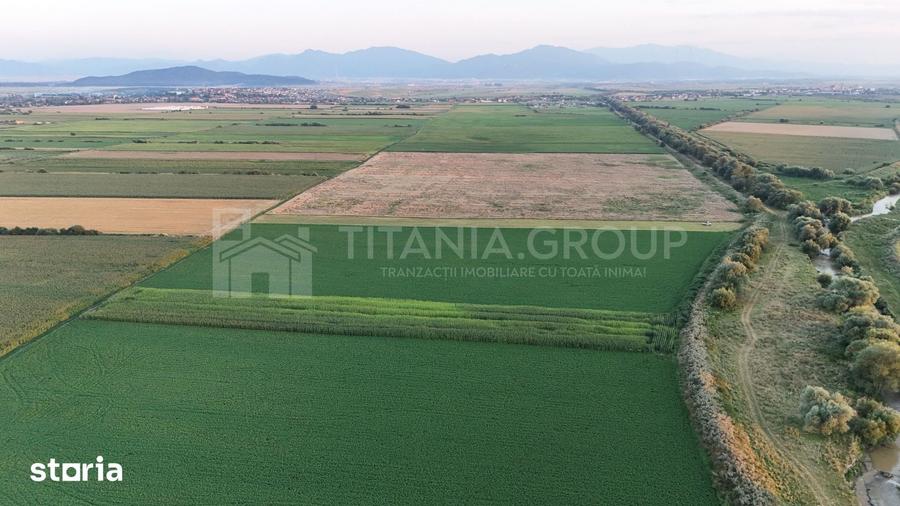 Teren de 8700 mp, în Bod