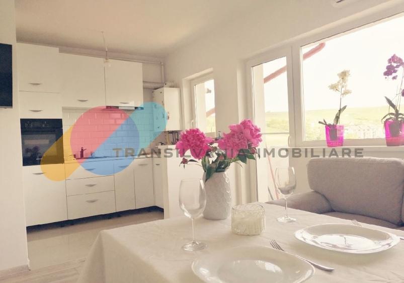 Apartament tip penthouse, 2 niveluri, 77 mp, Apahida-zona centrala - 1