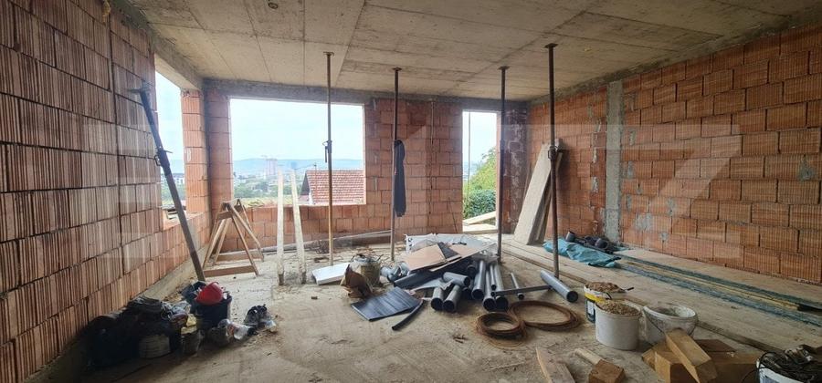 2 Unitati, Duplex semifinisat, zona Dambul Rotund, priveliste spre oras - 4