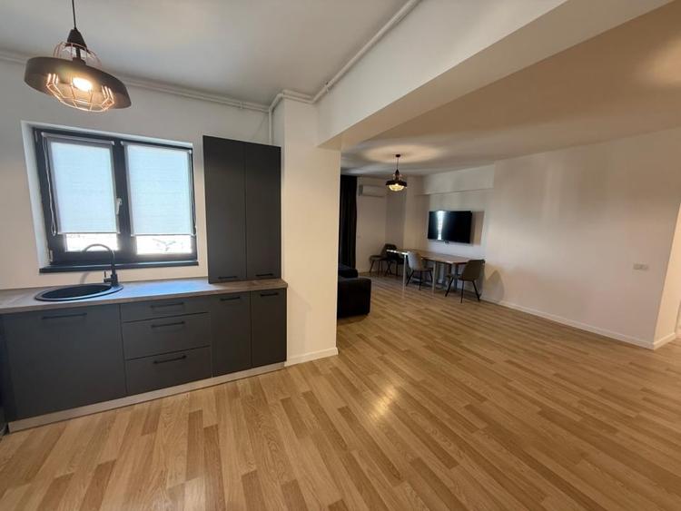 Apartament 3 camere de lux- South Side Residences - 10