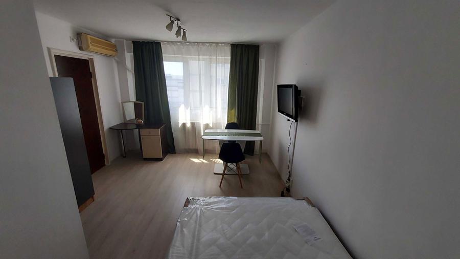 Vanzare garsoniera Mega Mall - 6