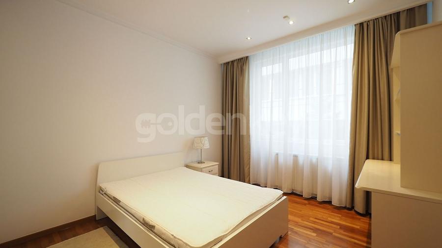 Apartament spatios cu 4 camere | mobilat | vedere libera | 2 garaje - 13