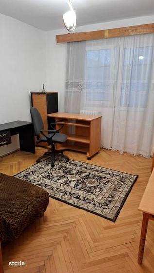 Inchiriez apartament 2 camere decomandate - 1