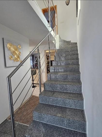 Casă spațioasă de închiriat – Cartierul Florilor, Brașov |  4 dormitoare | saună - 1